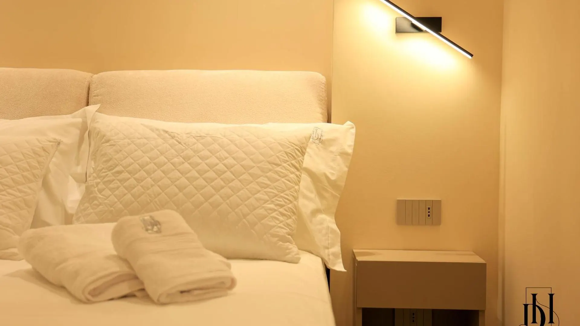 Deha Rooms & Apartments Tirana Hotel